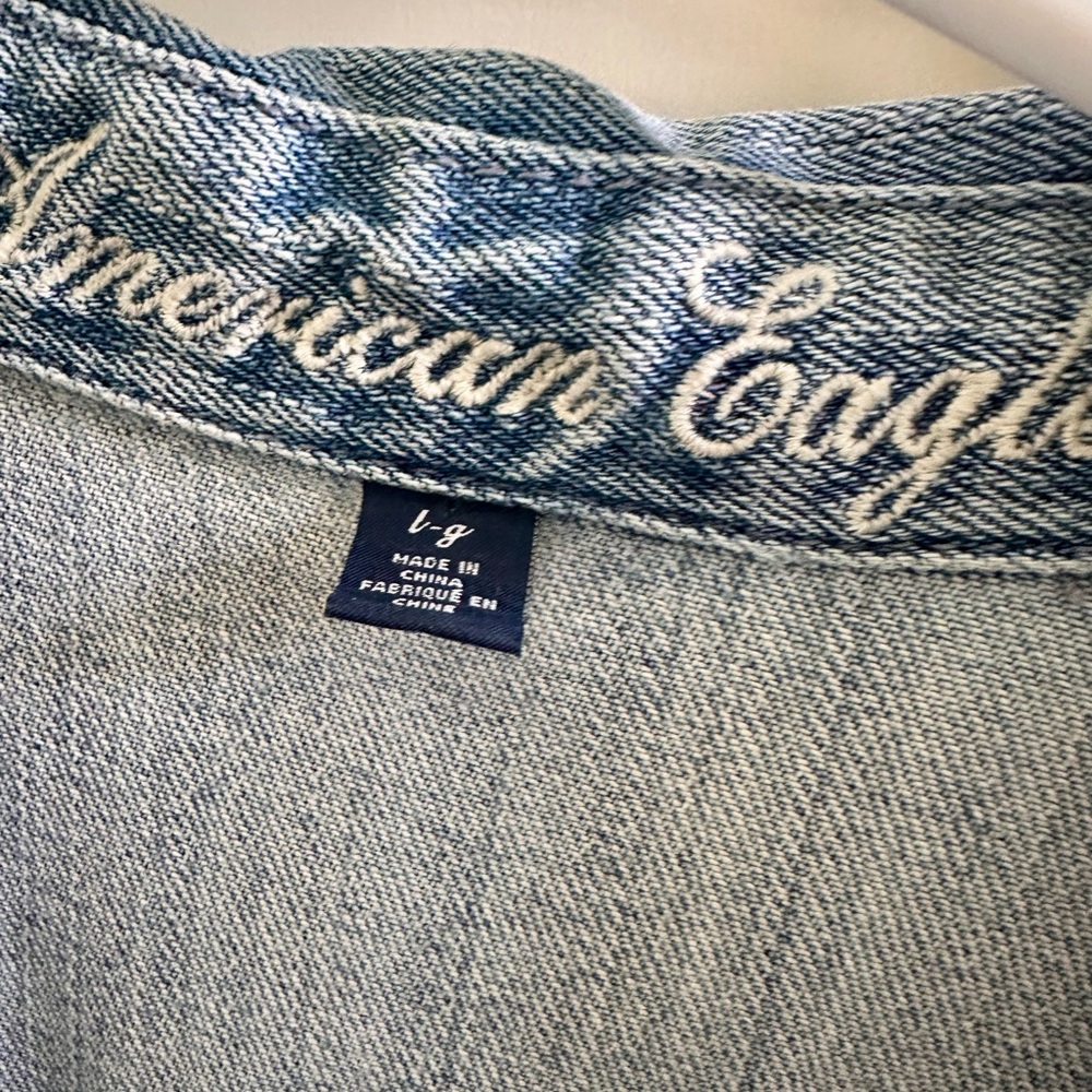 American Eagle Denim Jacket With Patterned Back - image 4